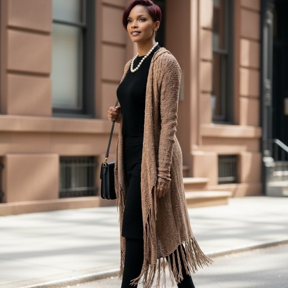 Fringed Tan Cardigan excellent for adding to your l outfits. - Picture 5 of 13